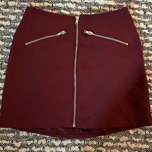 Forever 21 maroon zipper mini skirt
